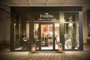 PETILLIO Restaurant by Armin R&ouml;ttele