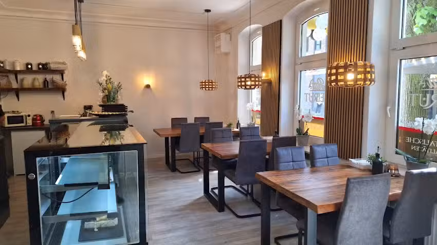 Petit Beirut – Neumünster