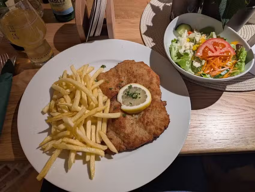 Pfungst&auml;dter Brauereigaststube &bdquo;Kirsche&ldquo;