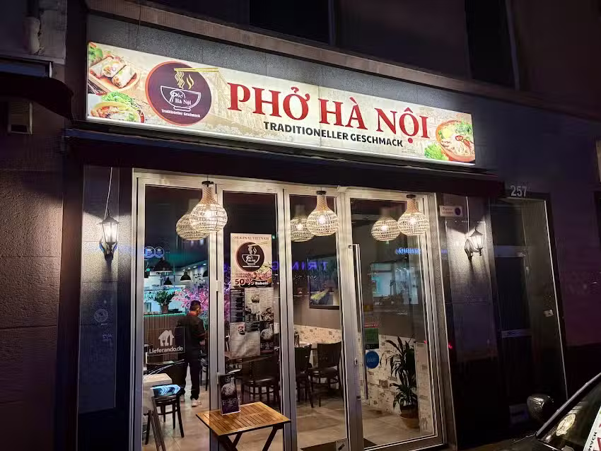 Phở H&agrave; Nội