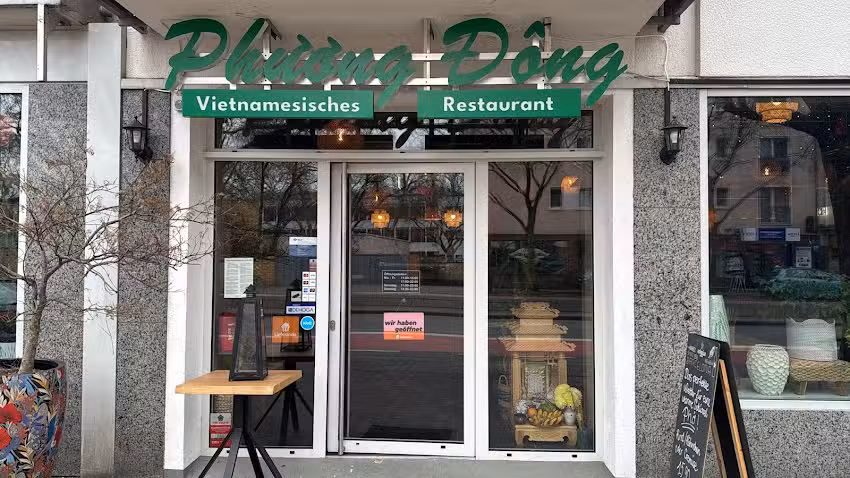 Phuong Dong Restaurant