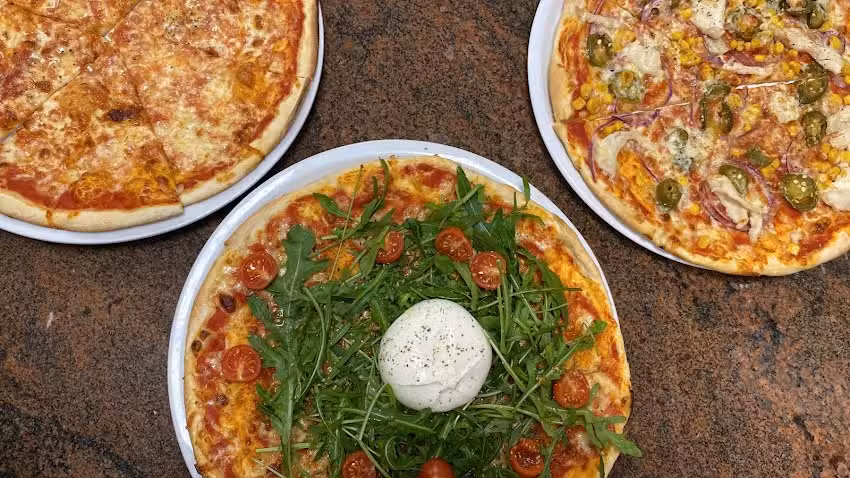 Piccolo Pizza and More Gr&auml;felfing