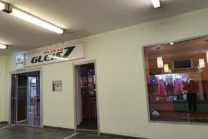 Pilsbar Gleis 7