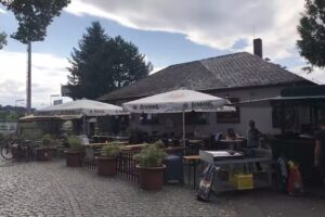Pilsstube am Südbahnhof