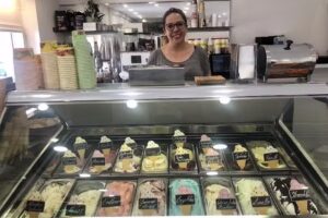 PINO (Pizzeria, Döner, Pasta,Eis & Kaffee)