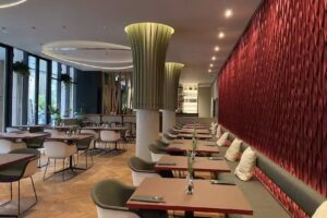 PINSANO caf&eacute;-restaurant-bar