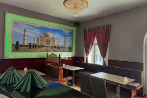 Pizza Bravo & New Delhi