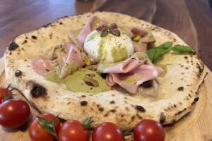 Pizza Caterer (Imbissanhänger) – il viaggio del gusto