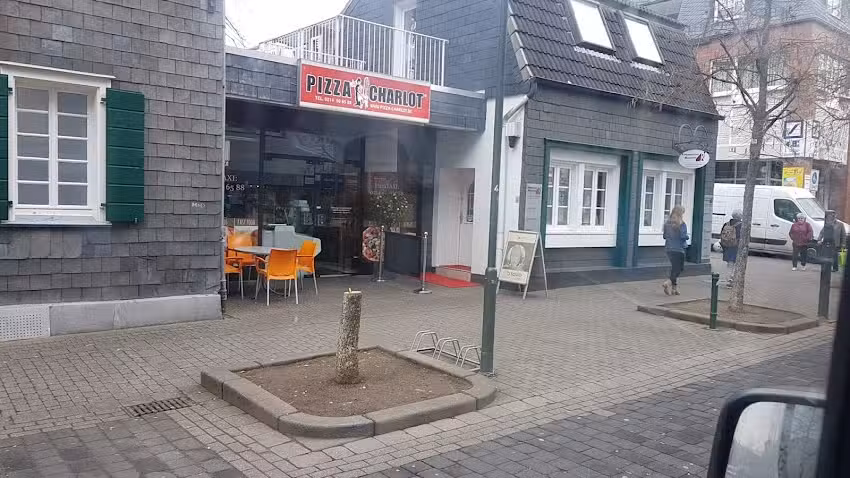 Pizza Charlot Schlebusch