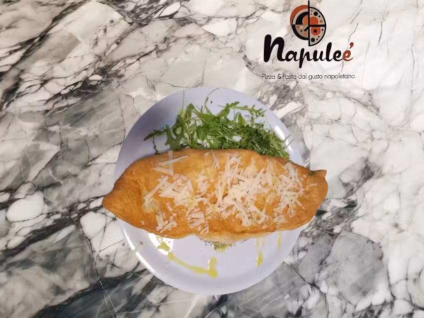 Pizza e Pasta Napule&egrave; Thekla