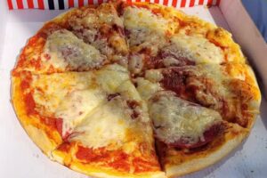 Pizza Express Esens