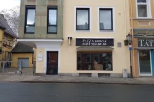 Pizza House