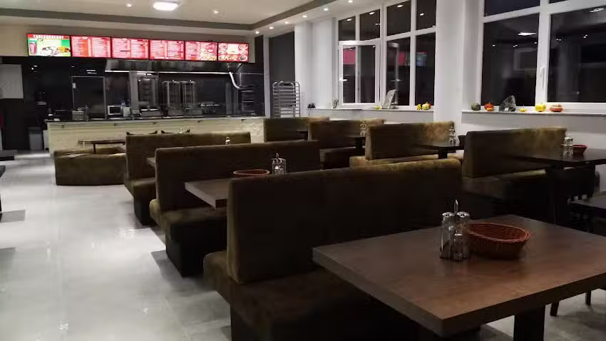 Pizza Kebap Lounge