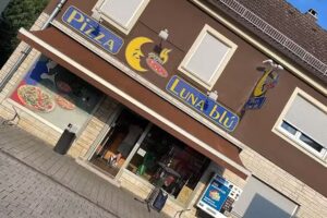 Pizza Luna Blu