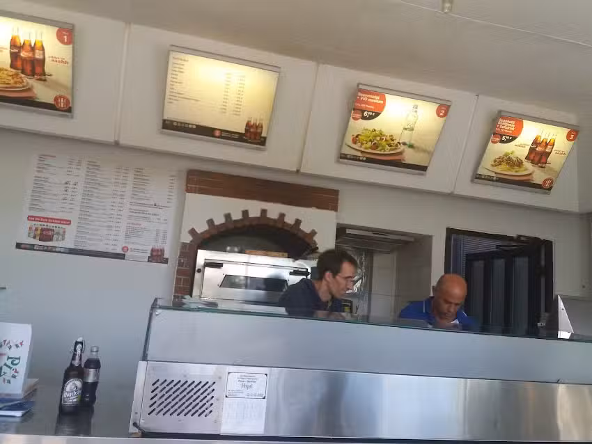 Pizza Service bei Hysi