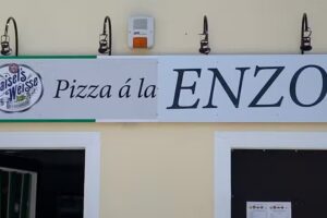 Pizzeria á la ENZO