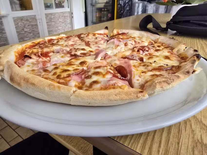 Pizzeria Capri
