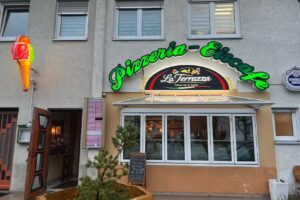 Pizzeria & Eiscaf&eacute; La Terrazza