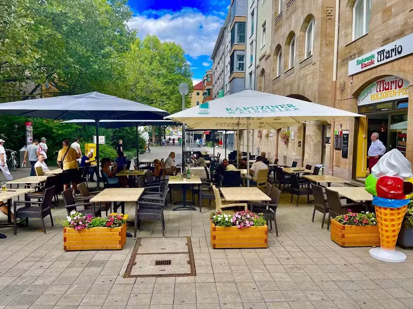 Pizzeria, Eiscaf&eacute; und italienisches Restaurant Mario