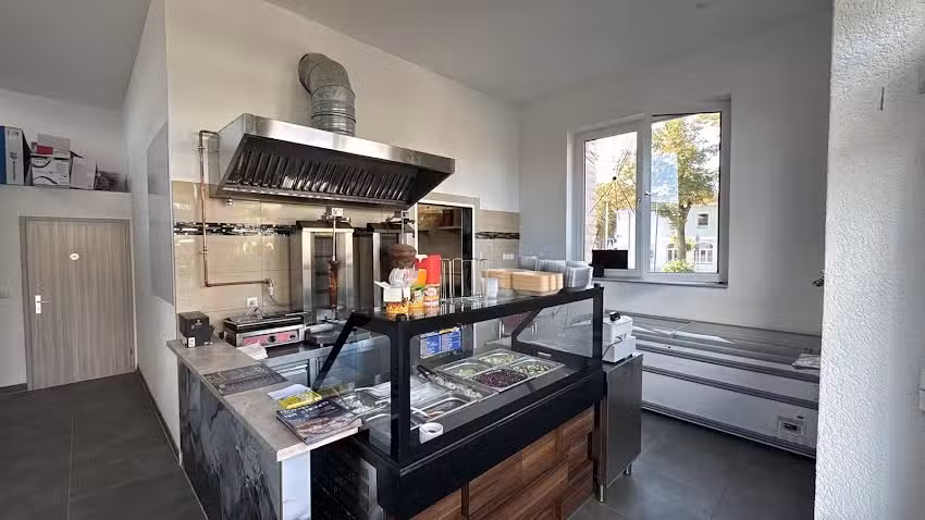 Pizzeria hot chicken