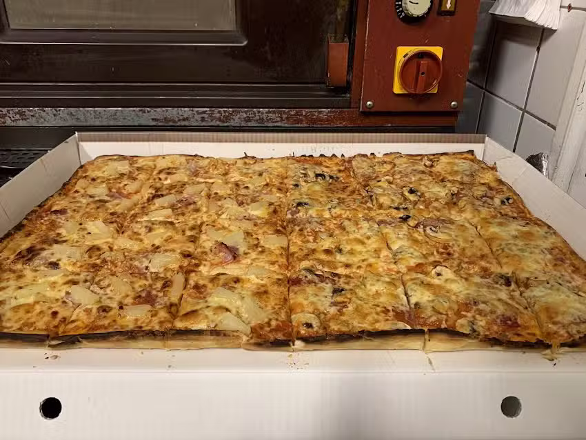 Pizzeria Italia Namaste India
