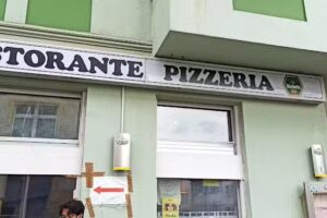 Pizzeria La-Lanterna