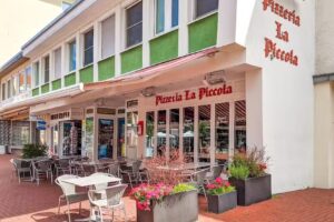 Pizzeria La Piccola