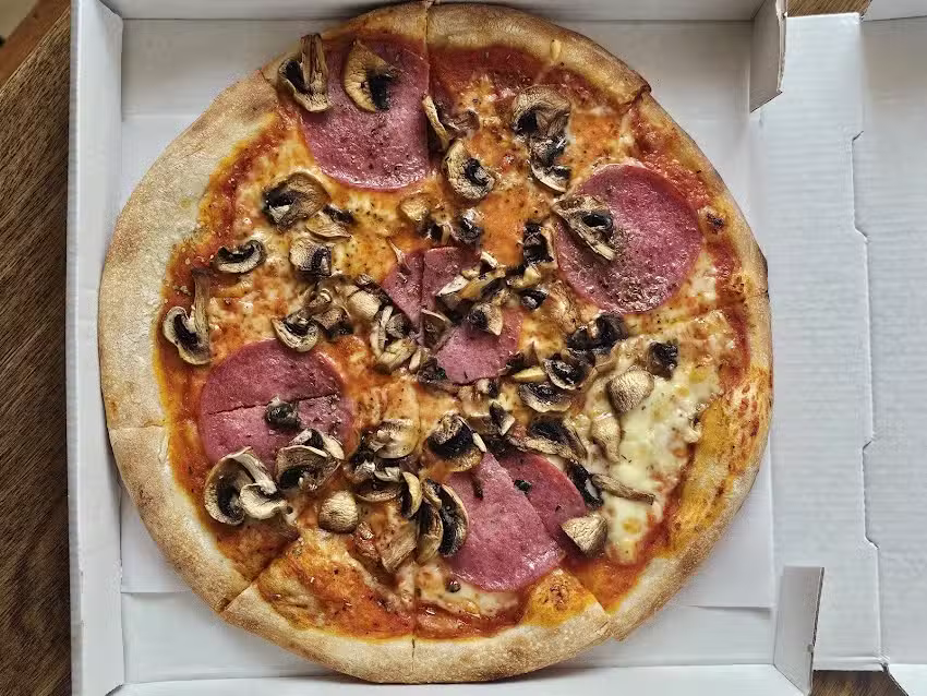 Pizzeria La Pineta