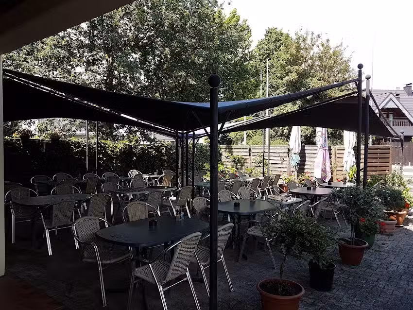Pizzeria La Strada 3 bei Vito & Mena