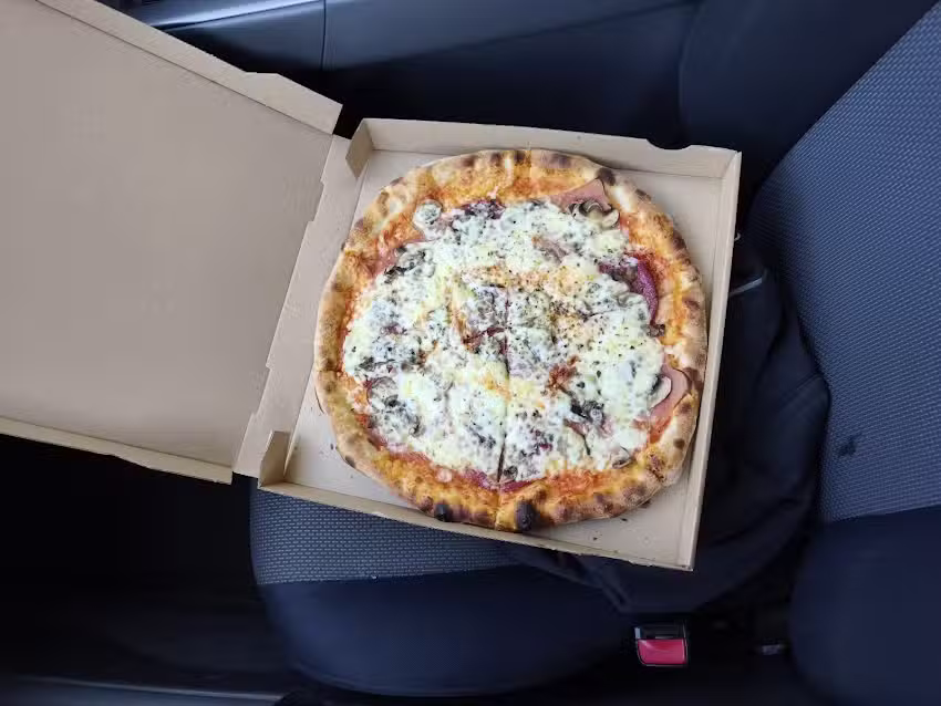 Pizzeria Lilas Oesdorf