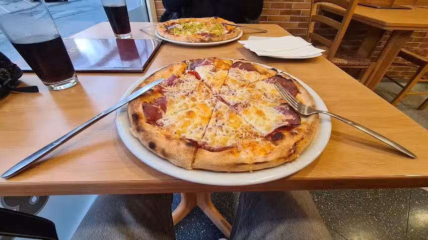 Pizzeria Piccolo Pelle