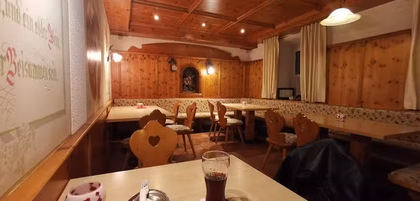 Pizzeria Pilsbar F&uuml;nferl
