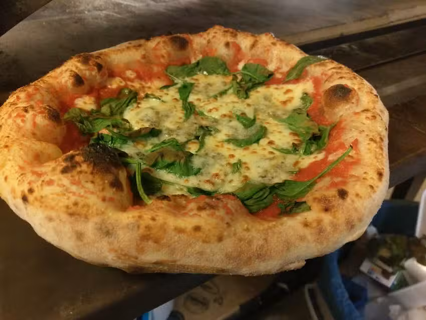 Pizzeria Puglia V&ouml;hringen