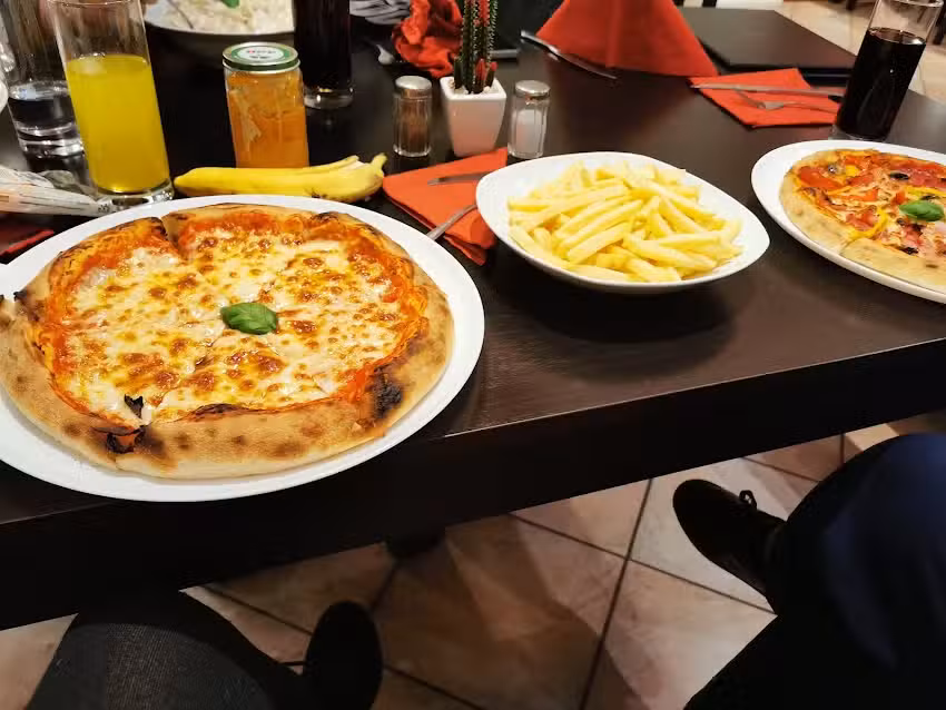 Pizzeria Restaurant Bella Italia