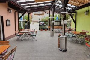 Pizzeria – Restaurant da Giuseppe / „Zur Futterhütte“