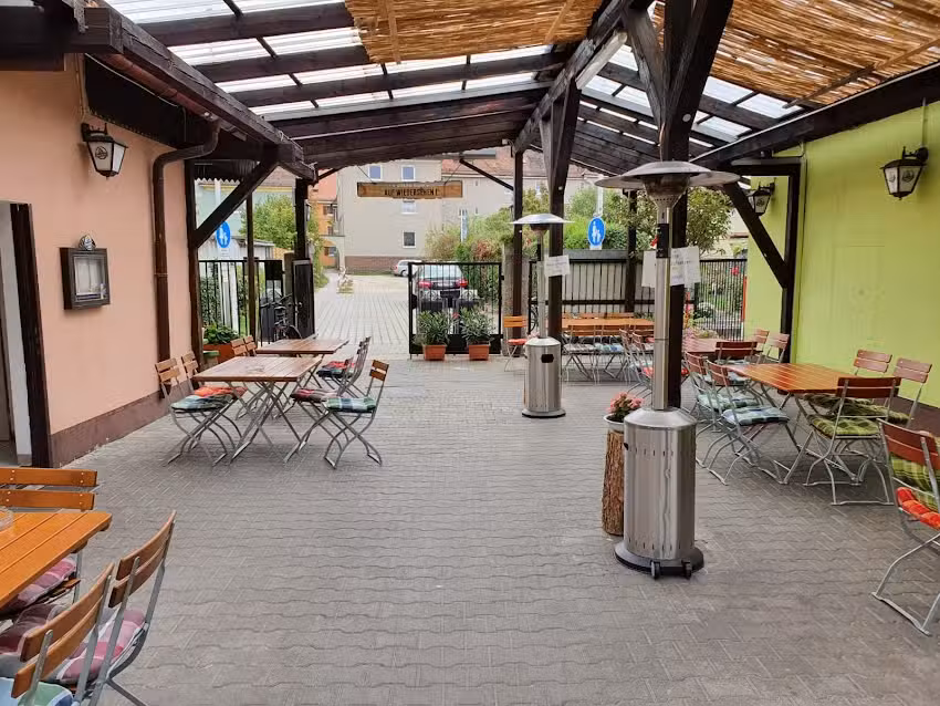 Pizzeria – Restaurant da Giuseppe / „Zur Futterhütte“