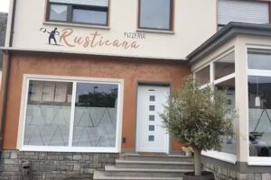 Pizzeria Rusticana