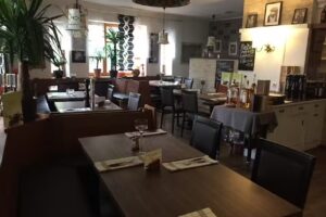 Pizzeria Trattoria Crudo