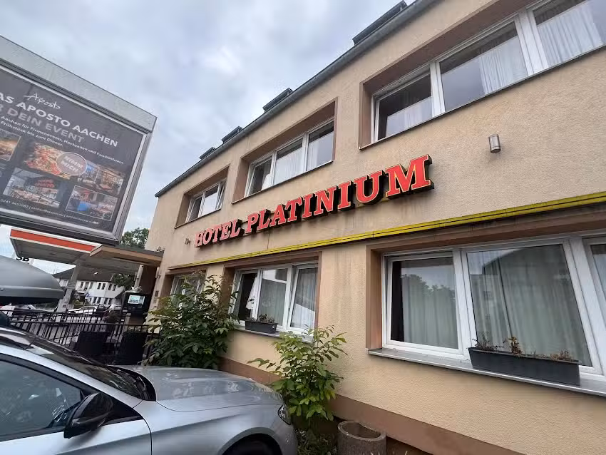 PLATINIUM HOTEL