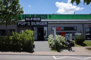 Pops Burger & Sportsbar