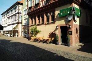 Pub111 &ndash; Die Altstadtbar