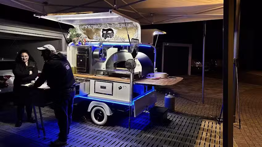 Pulcinella 0.1 Street food