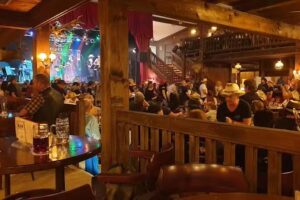 Pullman City: Music and Dance Hall