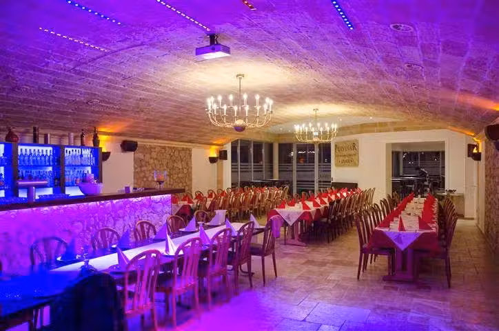 Pulvinar &ndash; Senatoren und Kaiserliche Lounge