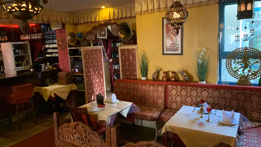 PUNJAB PALACE Gr&auml;felfing