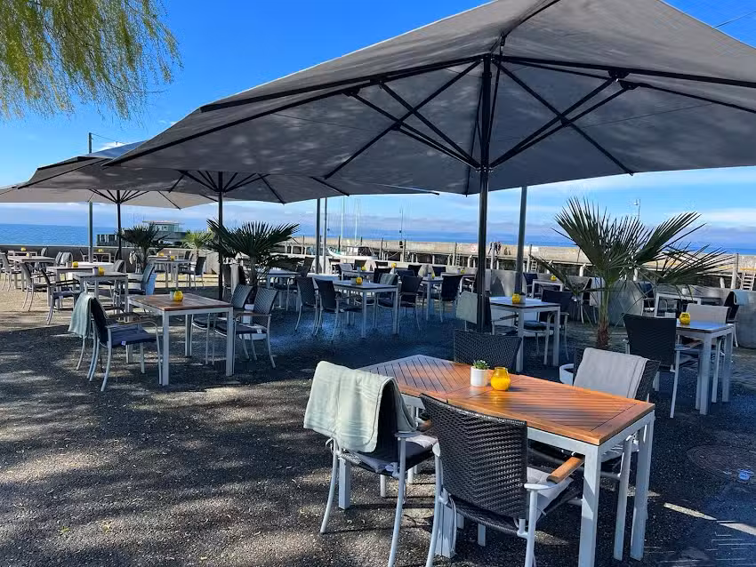 Pure Lago &ndash; Restaurant & Beach Bar