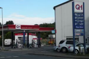 Q1 Tankstelle