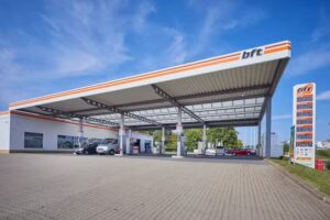 Q1 Tankstelle