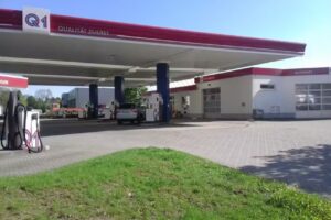 Q1 Tankstelle