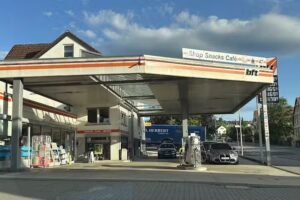 Q1 Tankstelle